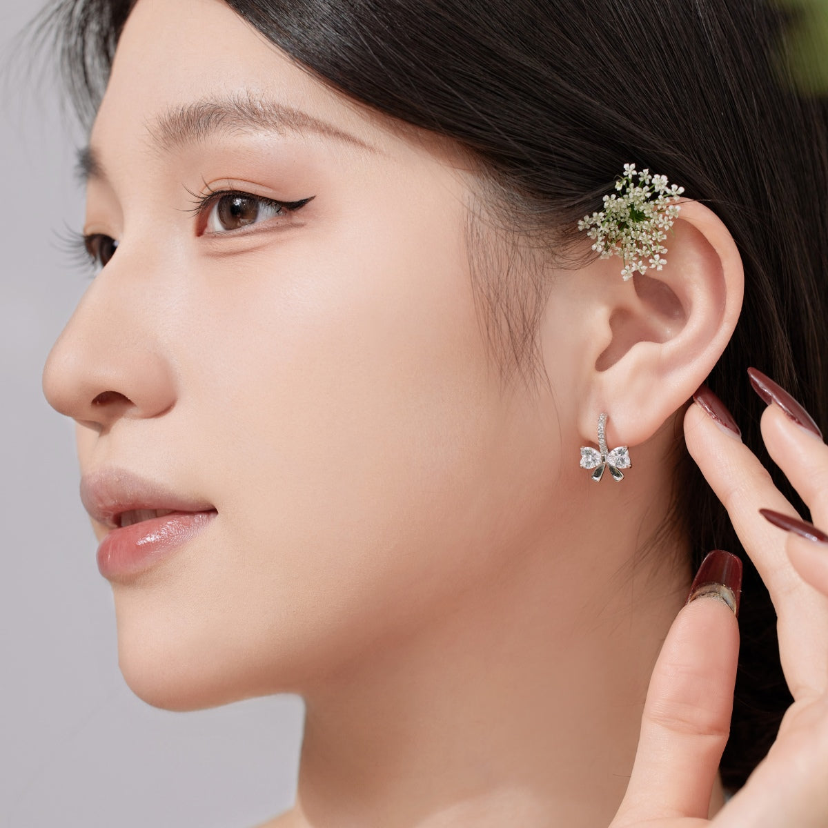 [BASLOVE]Exquisite Earrings With Heart-Shaped Bow Design