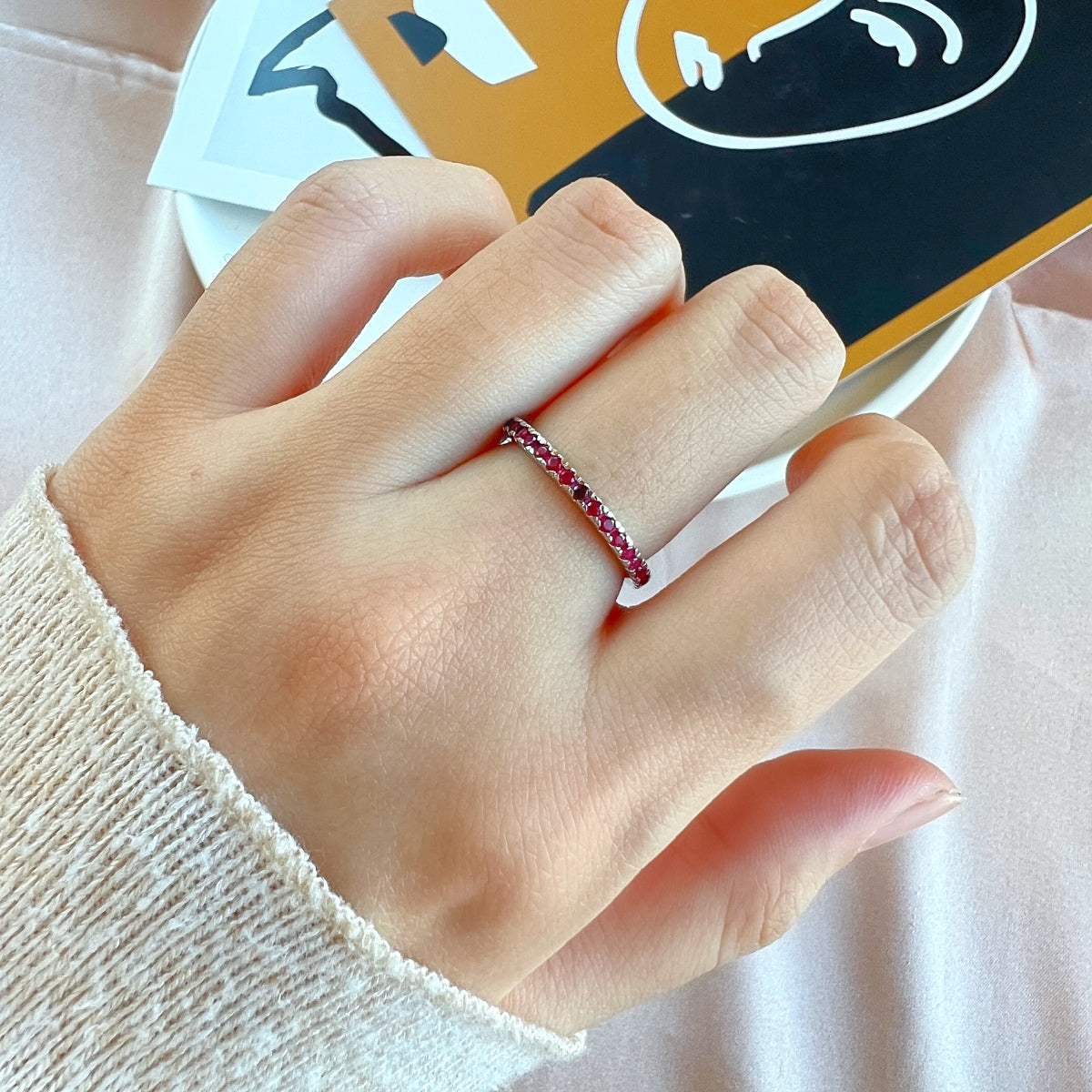 [baslovejewels]Delicate Sparkling Round Cut Daily Ring