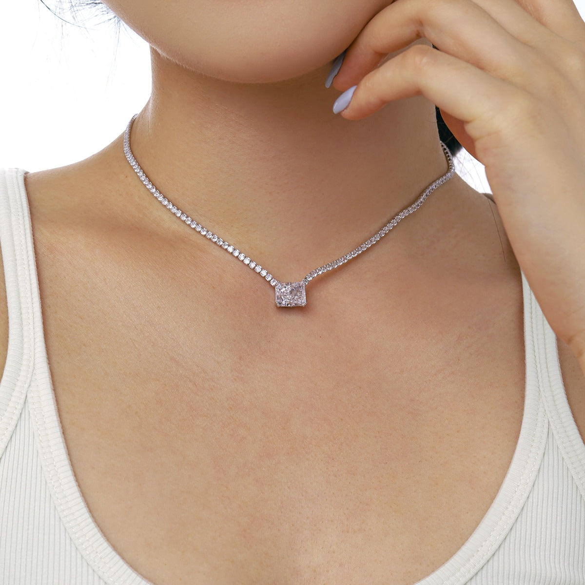 [baslovejewels]4.0 Carat Elegant Radiant Cut Necklace