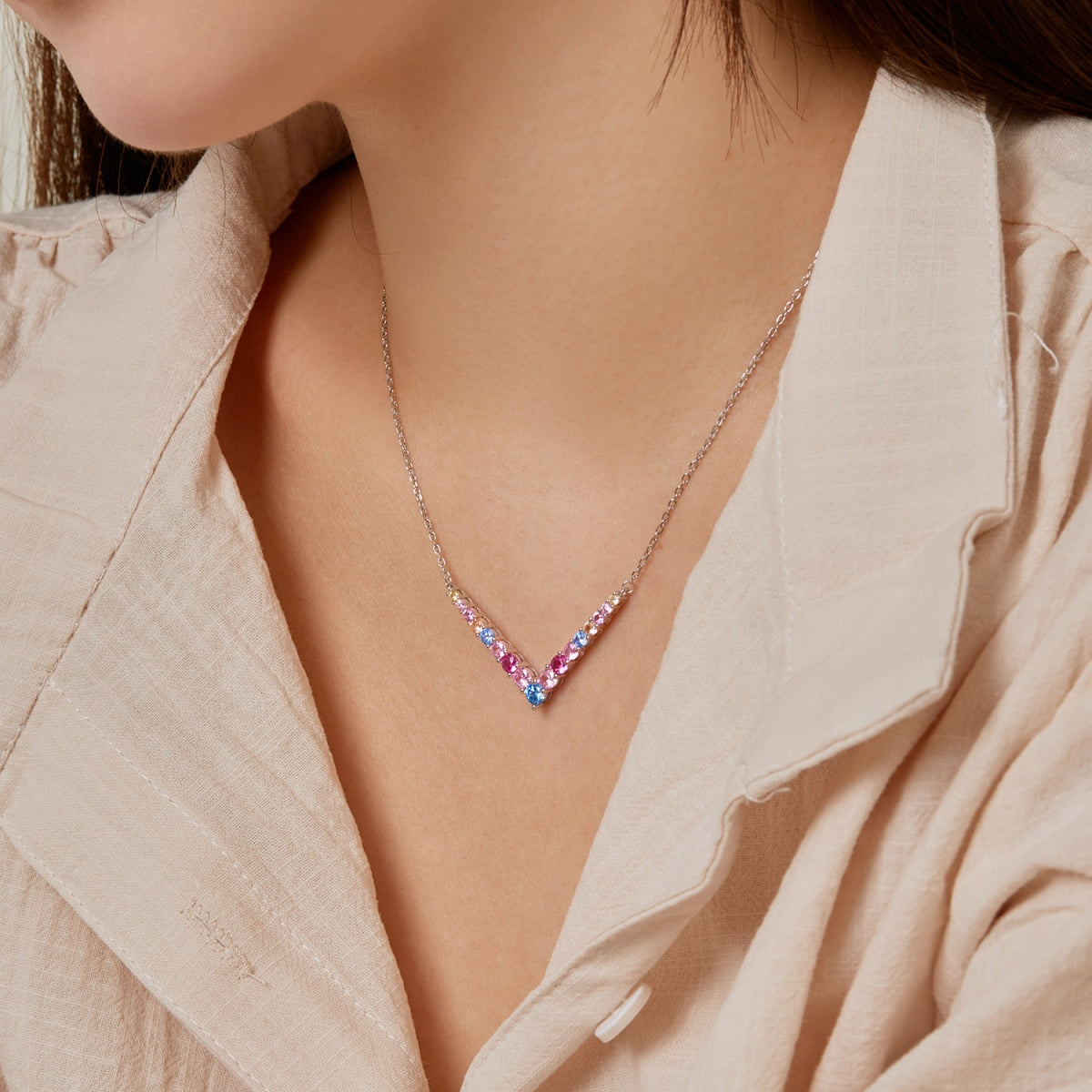 [baslovejewels]Ornate Round Cut Necklace