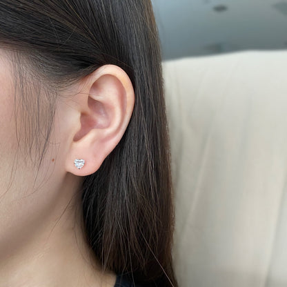 [baslovejewels]Sparkling Heart Shaped Simple Earrings