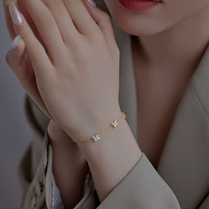 [baslovejewels]Radiant Butterfly Shape Necklace