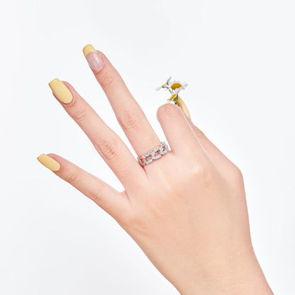 [baslovejewels]Sparkling Vibrant Emerald Cut Daily Ring