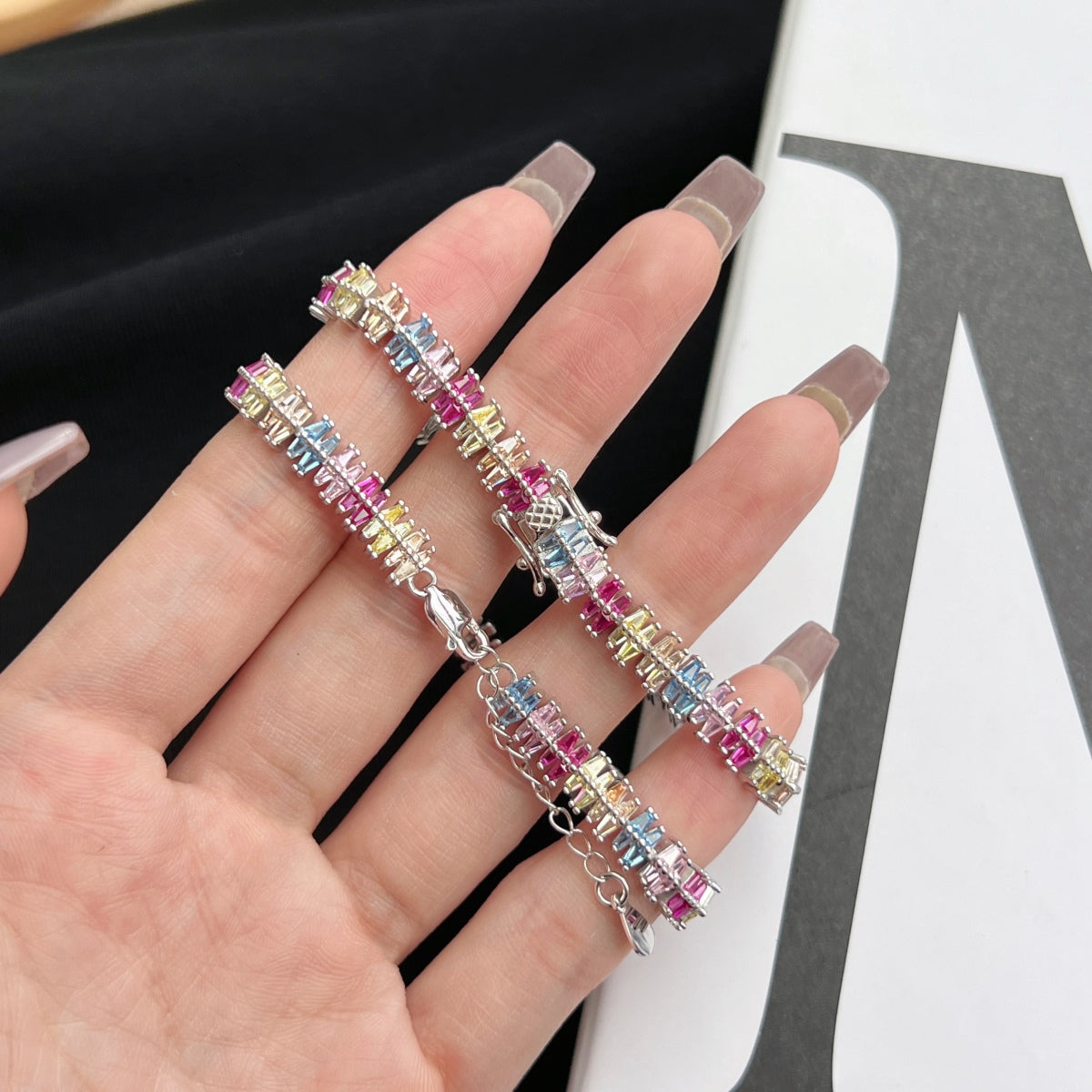 [BASLOVE]Sparkling Exquisite Multi Cut Party Bracelet