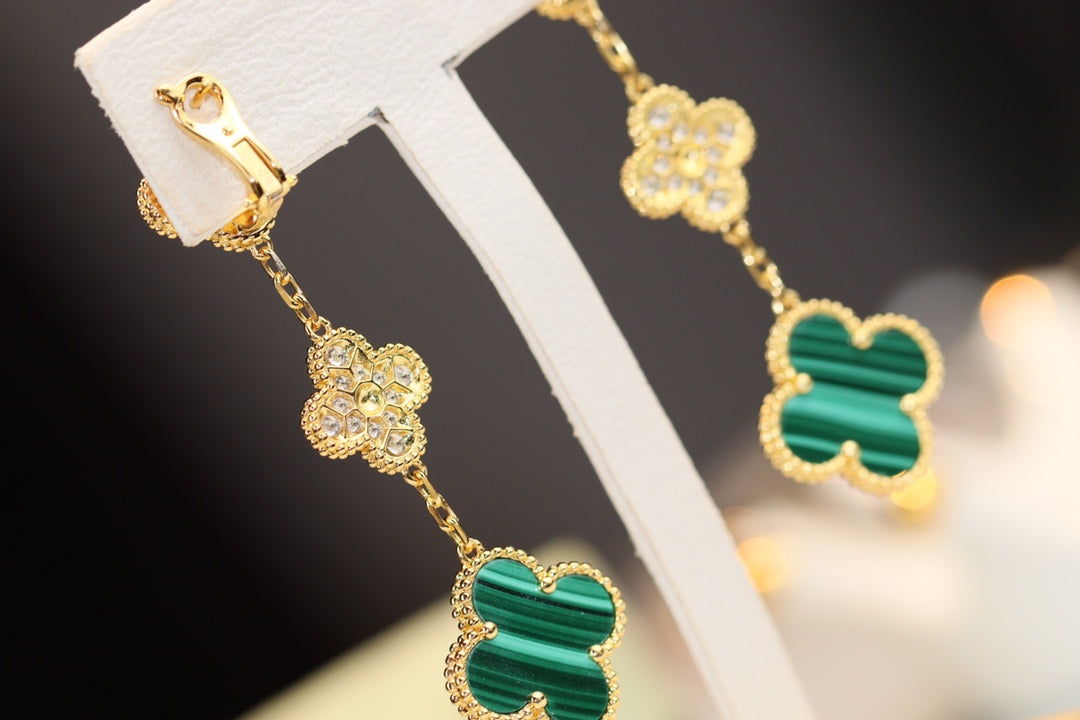 [Basjewels]CLOVER EARRINGS GOLD MALACHITE DIAMOND 3 MOTIF