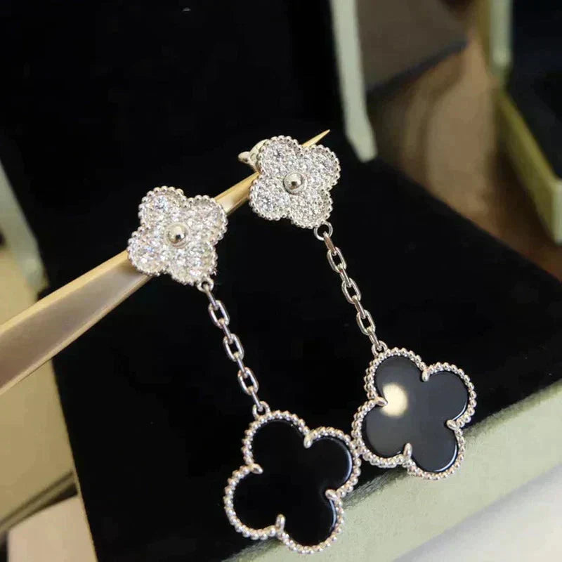 [Basjewels]CLOVER 2 MOTIFS  DIAMOND ONYX EARRINGS SILVER