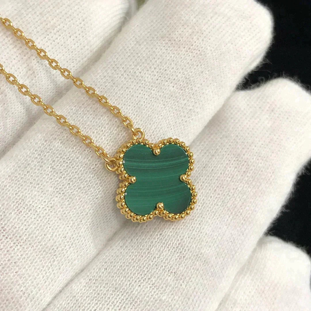 [Basjewels]CLOVER 15MM MALACHITE SINGLE FLOWER  NECKLACE