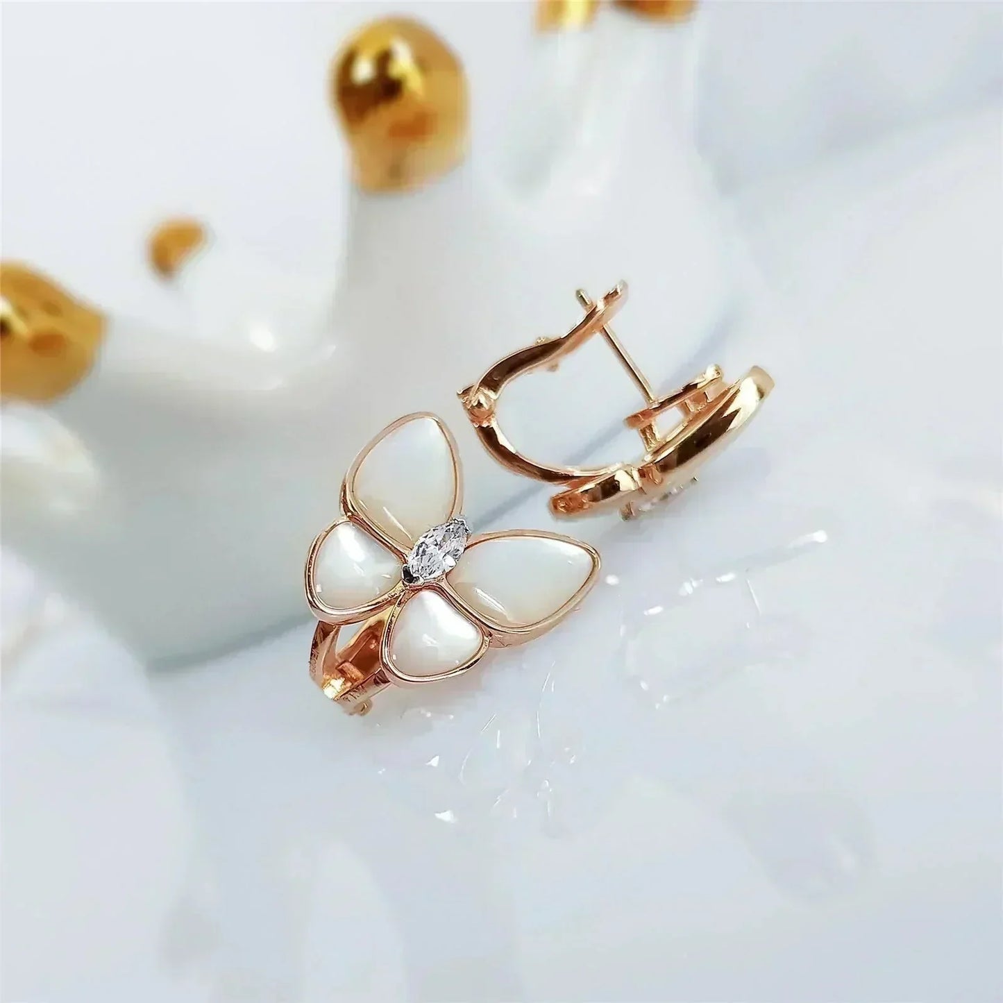 [Basjewels]BUTTERFLY MOP DIAMOND EARRINGS