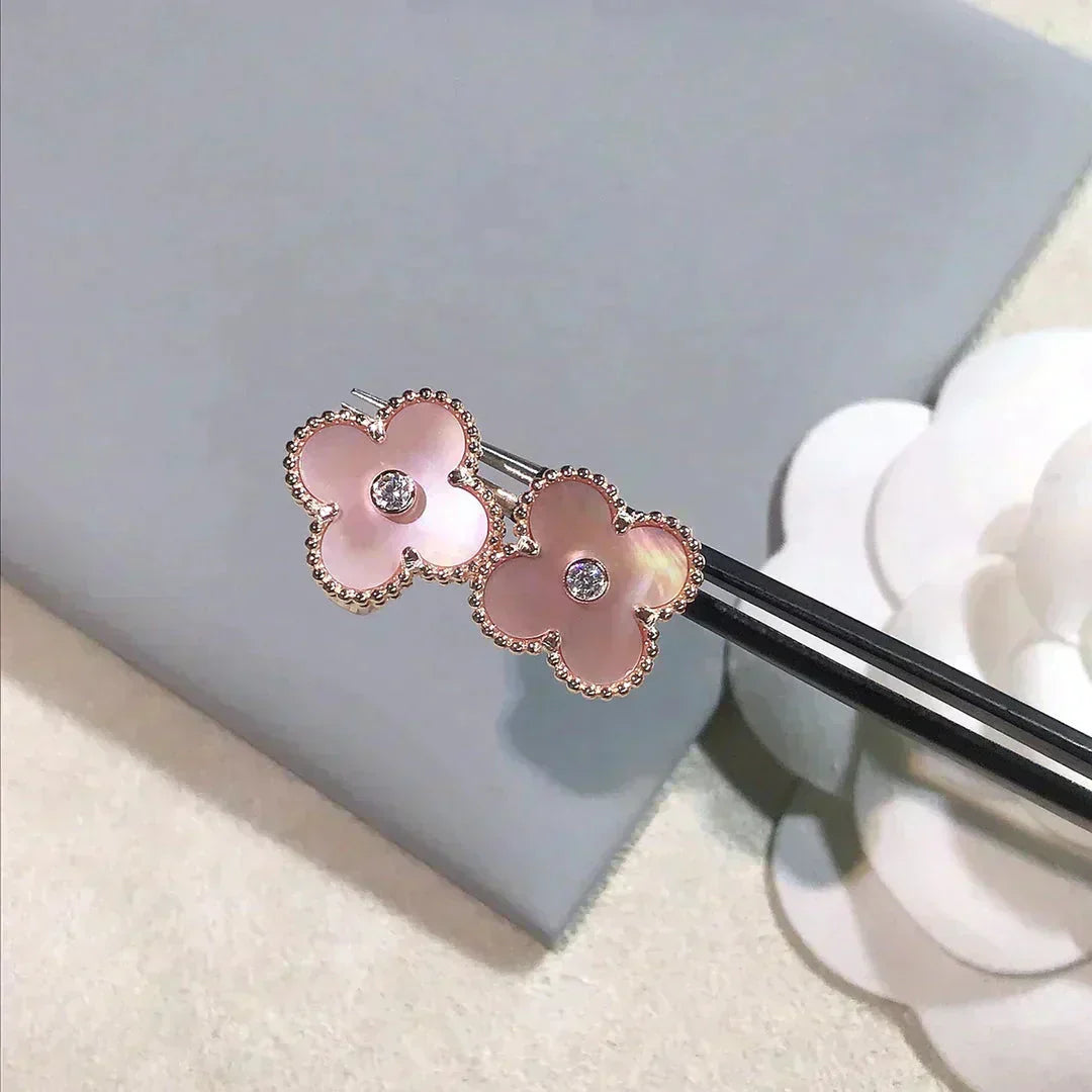 [Basjewels]CLOVER MEDIUM 1 MOTIFS  PINK MOP DIAMOND EARRINGS