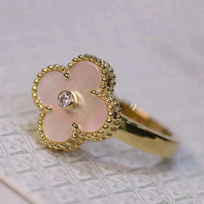 [Basjewels]CLOVER PINK MOP RING GOLD DIAMOND