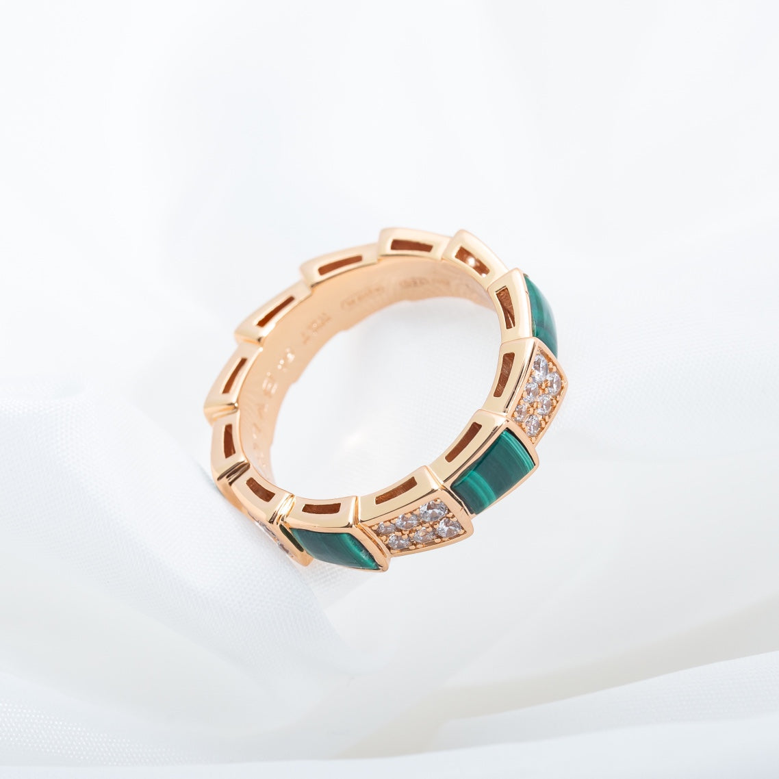 [Basjewels]SERPENTI RING PINK GOLD MALACHITE DIAMOND PAVED 4MM