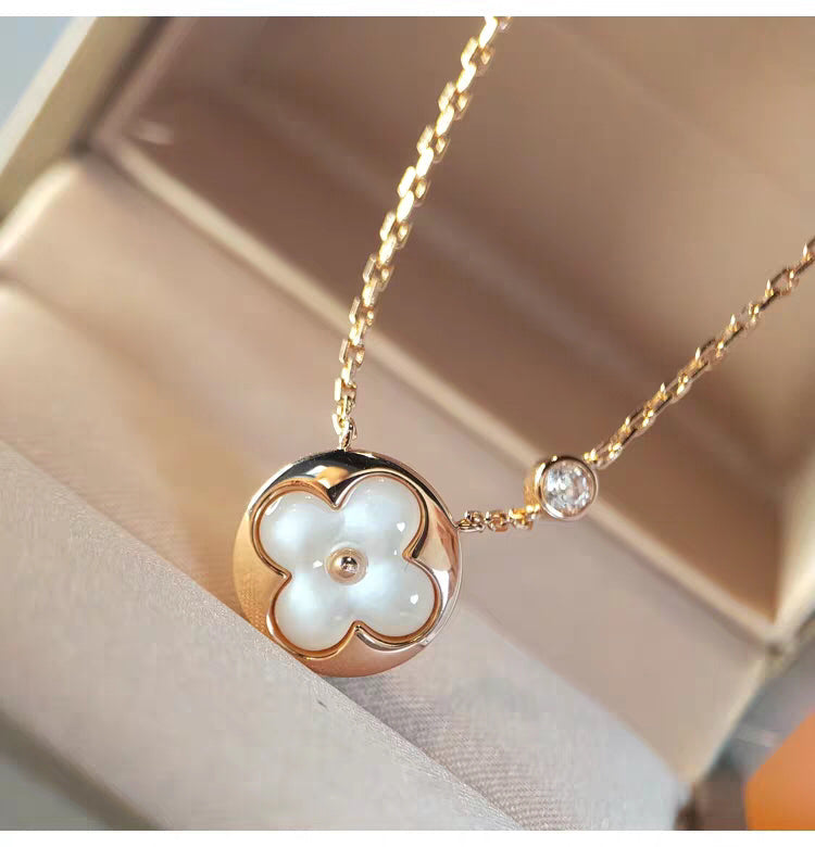 [Basjewels]SUN MOP GOLD 1 DIAMOND NECKLACE