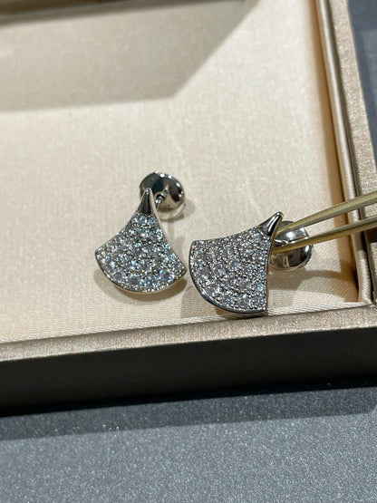 [Basjewels]DREAM STUD EARRINGS DIAMOND