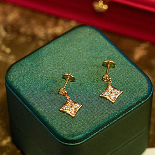 [Basjewels]STAR DIAMONDS EARRINGS GOLD