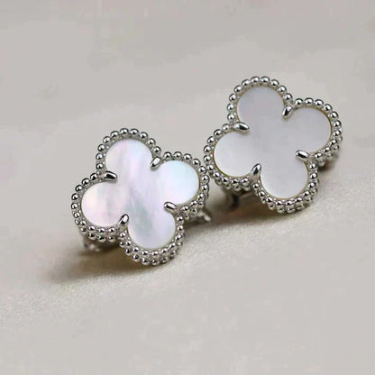 [Basjewels]CLOVER MEDIUM 1 MOTIFS  WHITE MOP EARRINGS SILVER