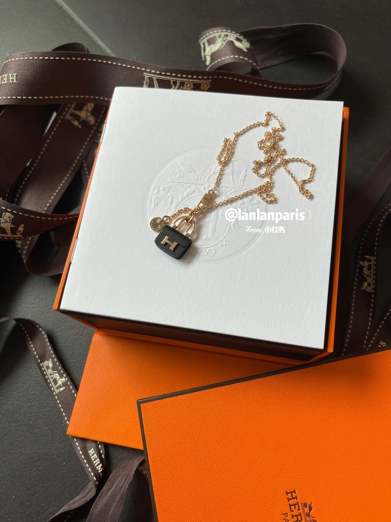 [baslovejewels]CONSTANCE BLACK PEDANT PINK GOLD NECKLACE