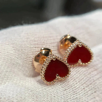 [Basjewels]HEART CARNELIAN STUD EARRINGS