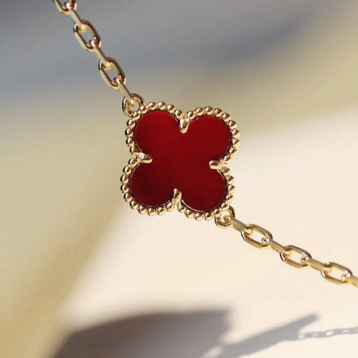 [Basjewels]CLOVER 20 MOTIFS CARNELIAN NECKLACE