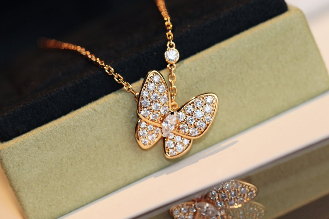 [Basjewels]BUTTERFLY DIAMOND NECKLACE