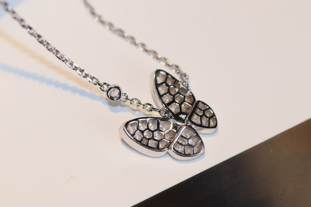 [Basjewels]BUTTERFLY DIAMOND NECKLACE