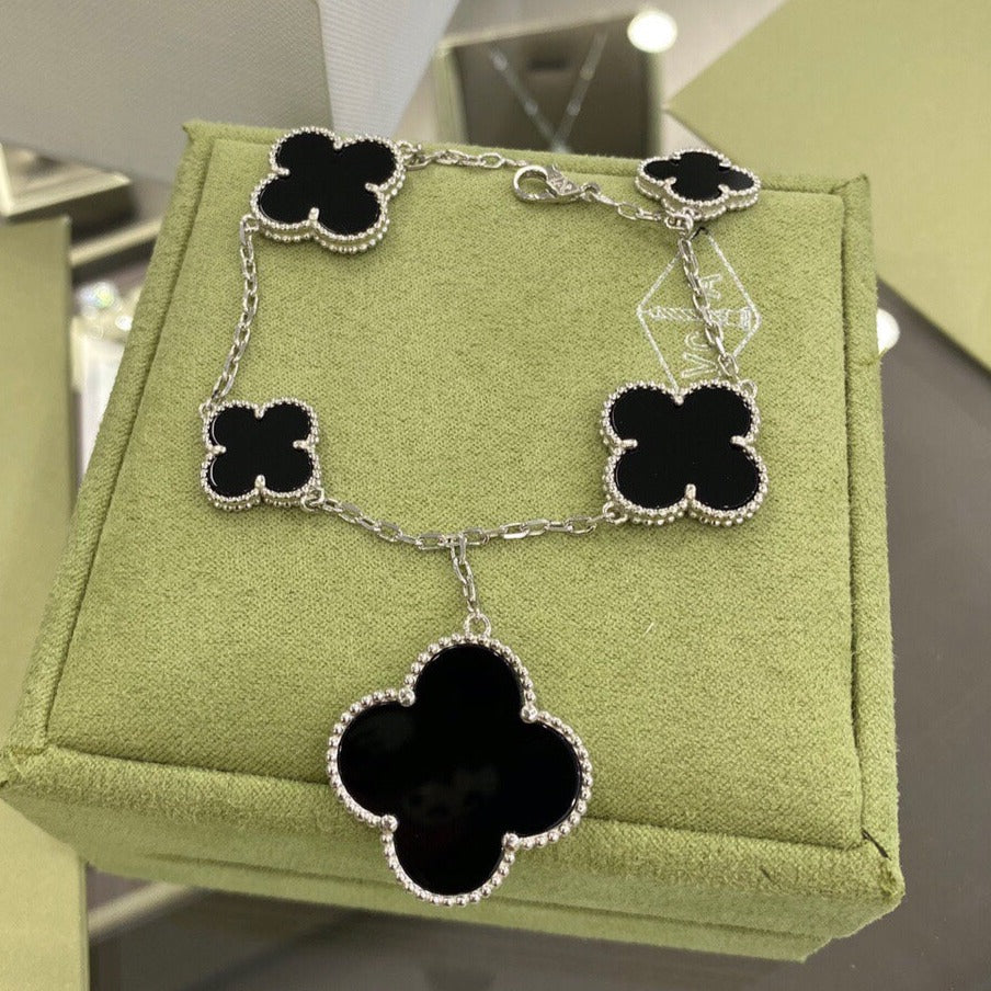 [Basjewels]CLOVER 5 MOTIFS SIVLER ONYX BRACELET