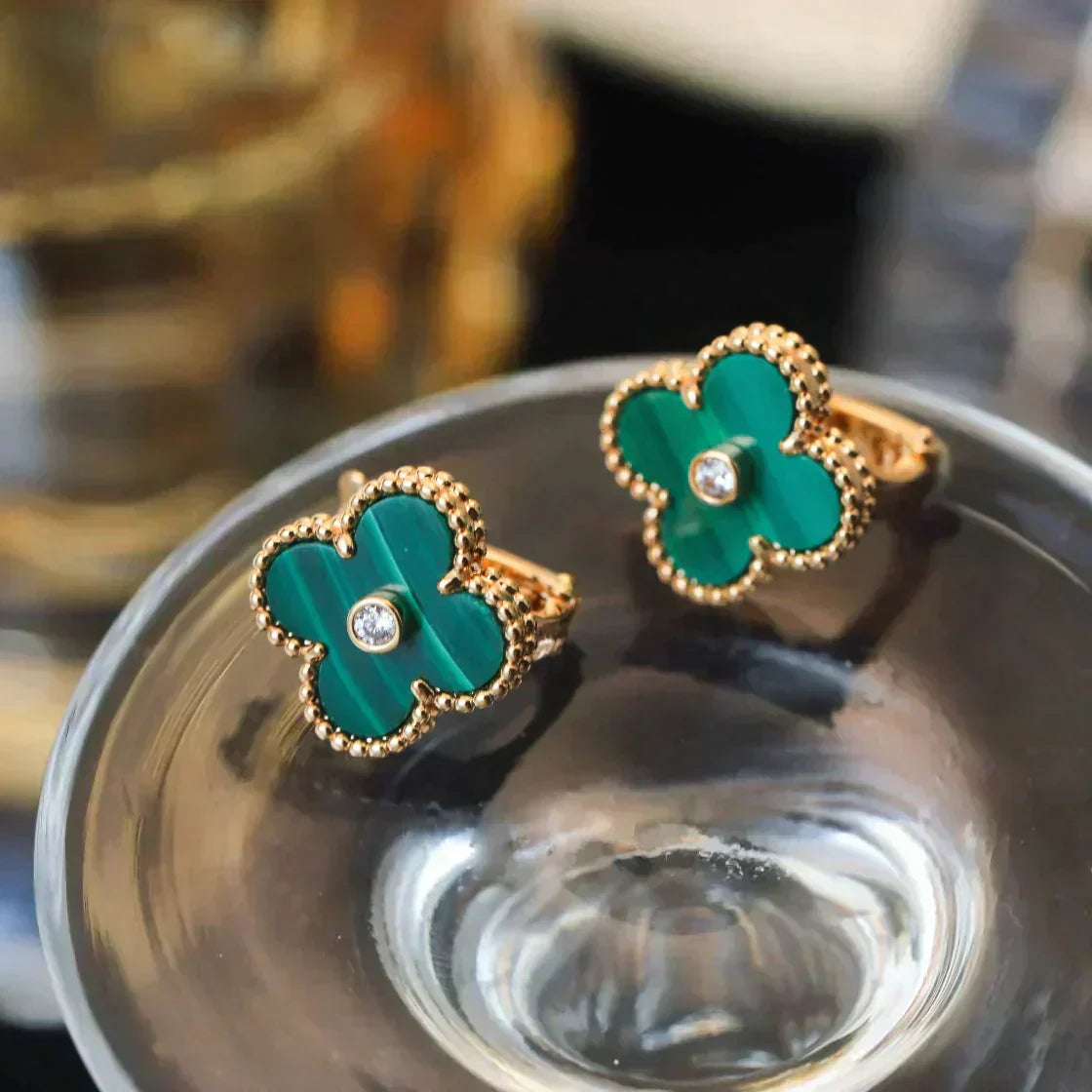 [Basjewels]CLOVER MEDIUM 1 MOTIFS MALACHITE DIAMOND EARRINGS