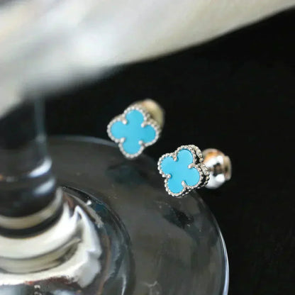 [Basjewels]CLOVER MINI 9.5MM ONYX STUD EARRINGS SILVER