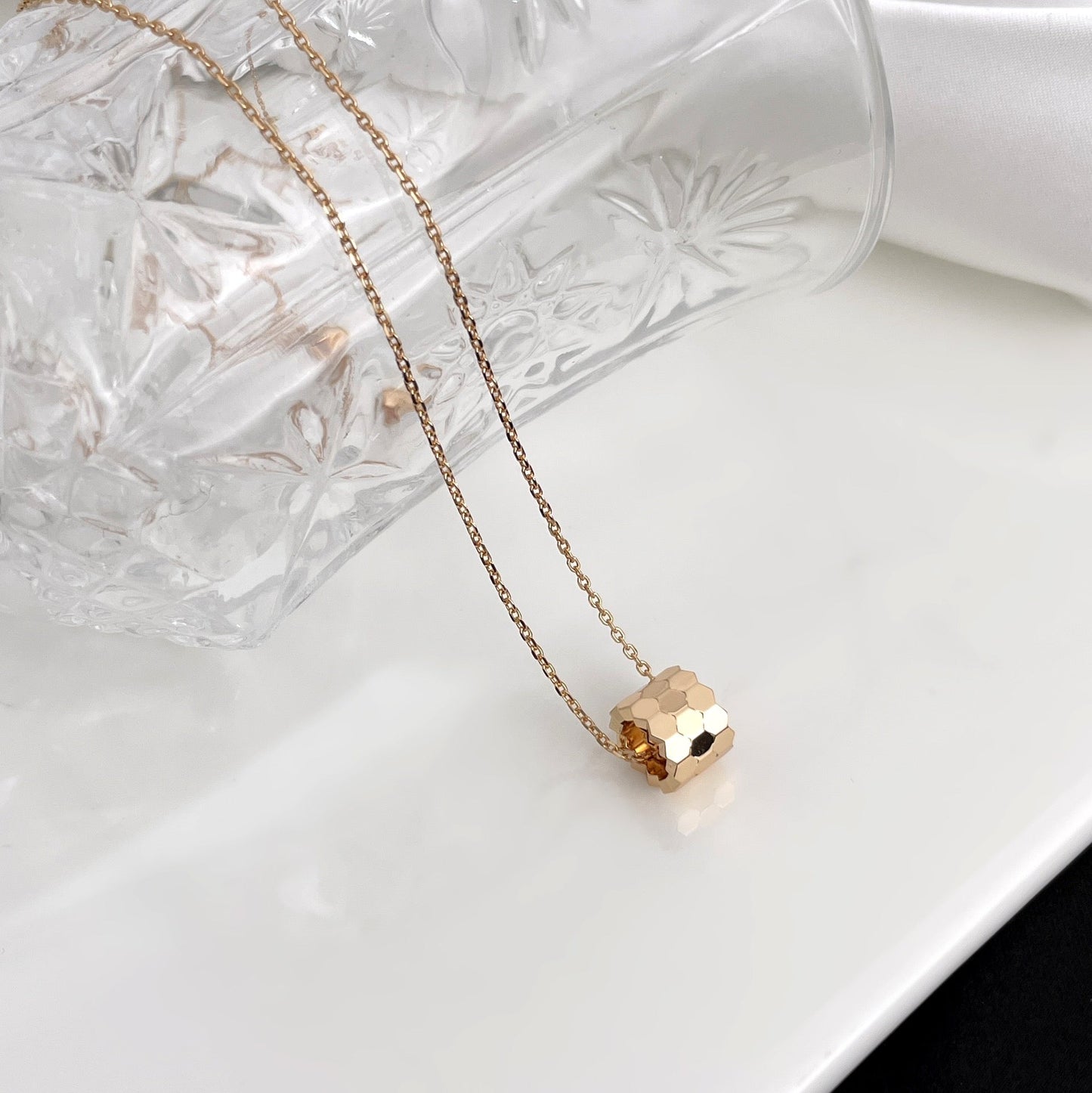 [Basjewels]BEE MINI NECKLACE