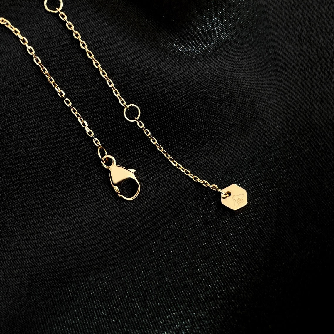 [Basjewels]BEE MINI NECKLACE