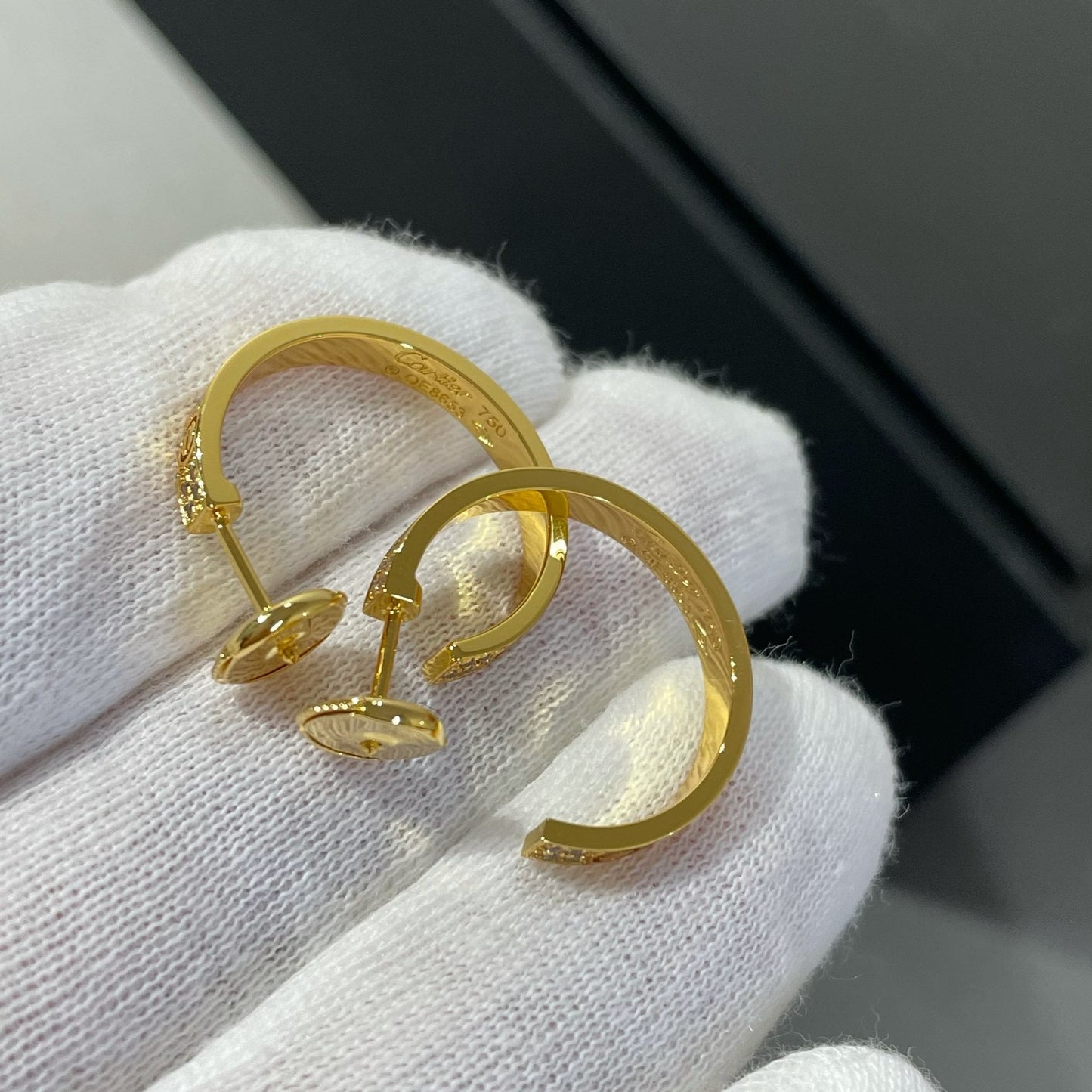 [Basjewels]LOVE DIAMOND GOLD HOOP EARRINGS