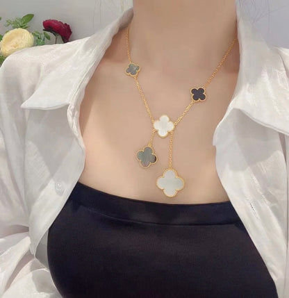 [Basjewels]CLOVER 6 MOTIF MOP ONYX GOLD NECKLACE