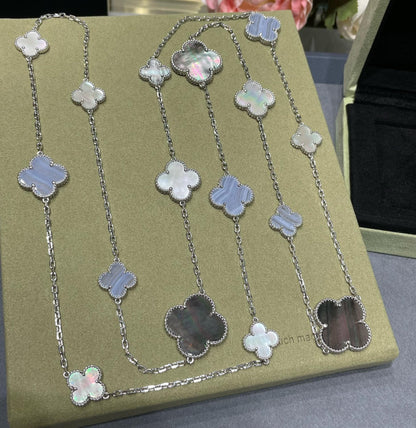 [Basjewels]CLOVER 16 MOTIF CHALCEDONY MOP SILVER NECKLACE