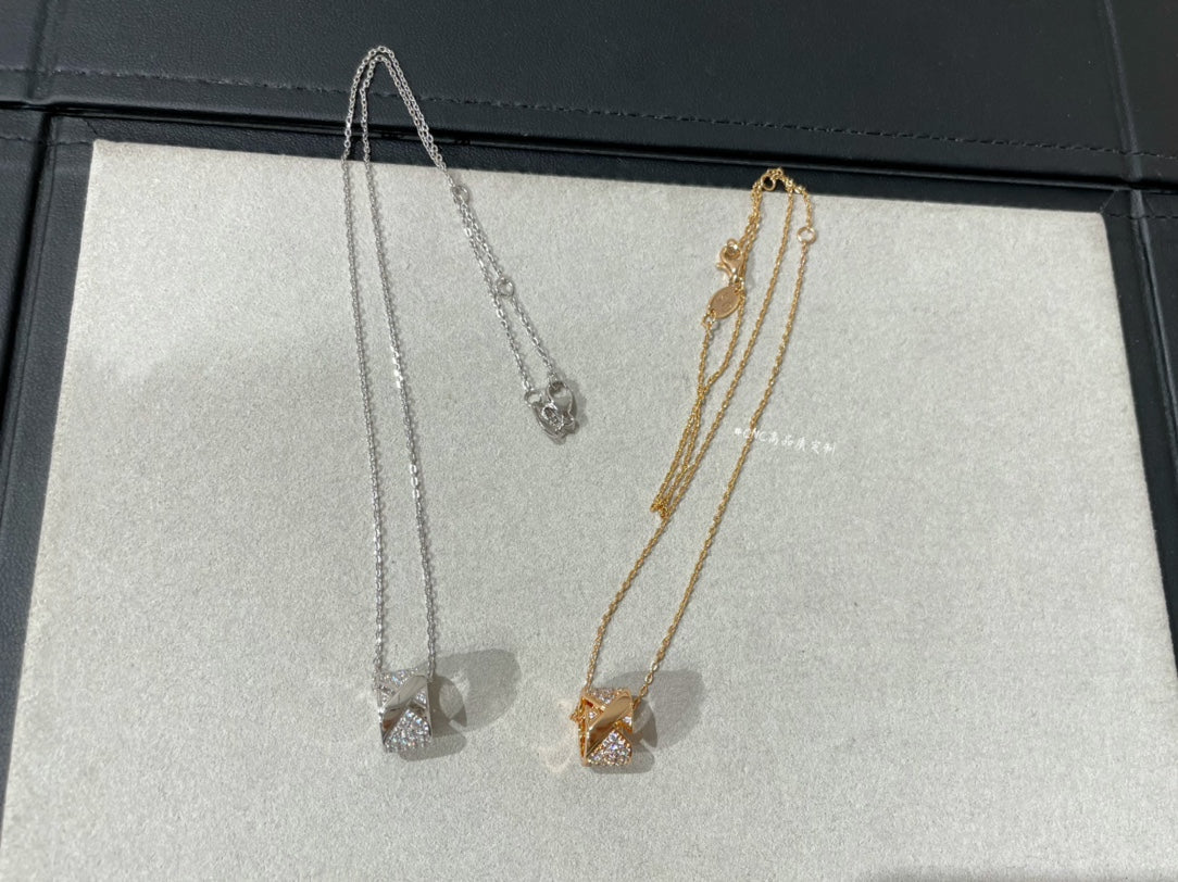[baslovejewels]LIENS EVIDENCE DIAMOND PAVED NECKLACE