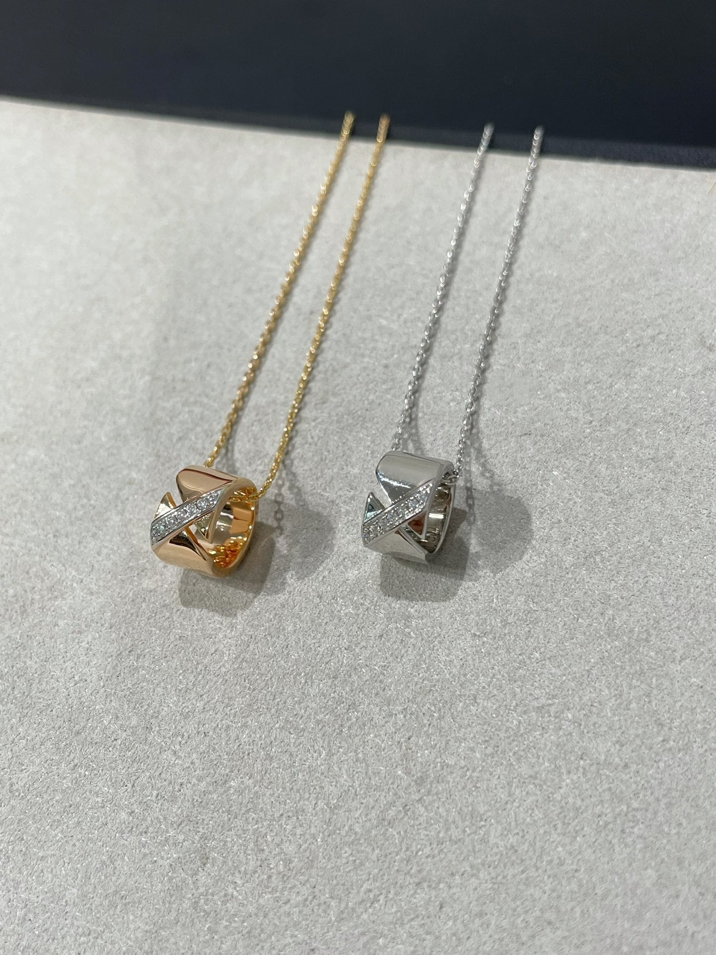 [baslovejewels]LIENS EVIDENCE DIAMOND NECKLACE