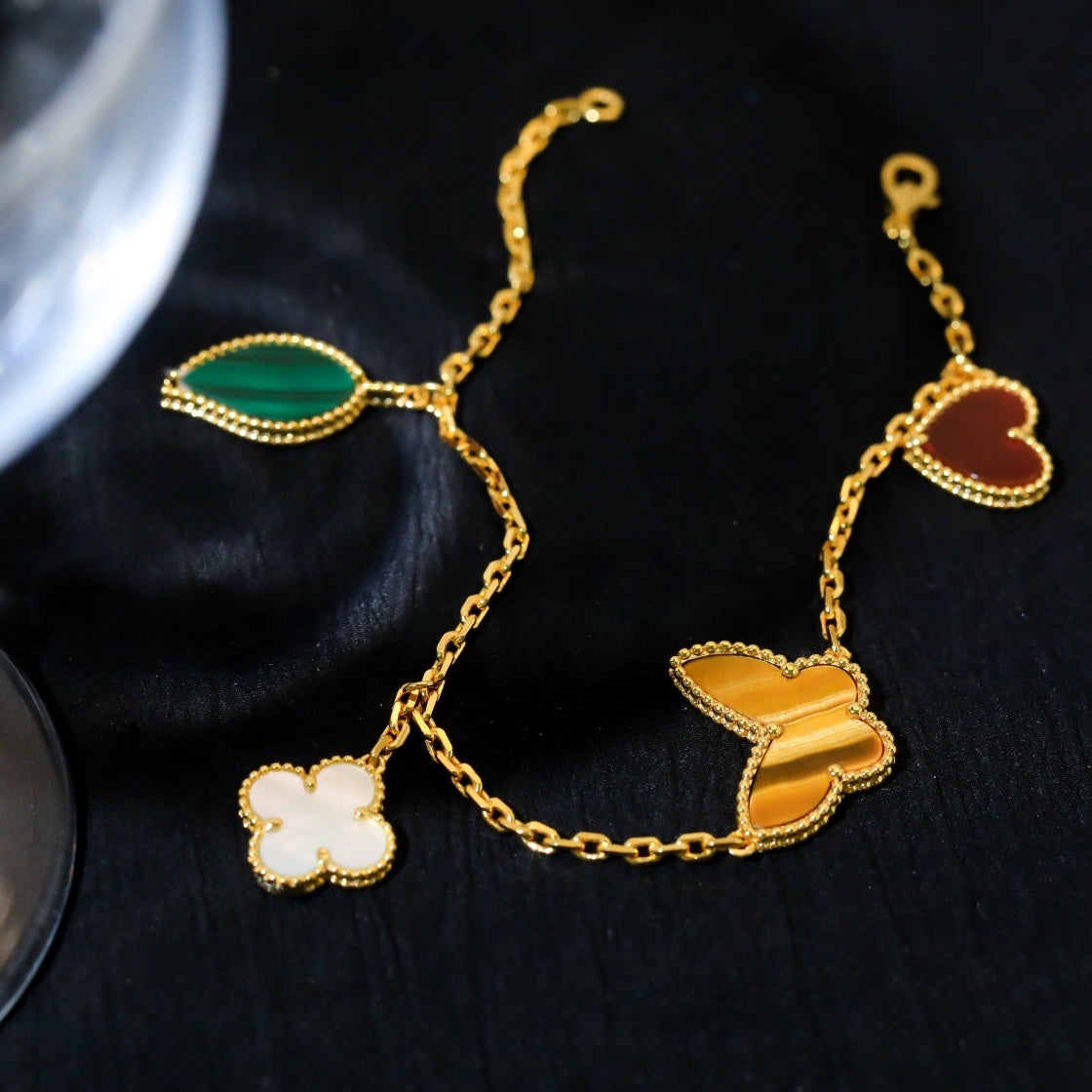 [Basjewels]LUCKY SPRING 5 MOTIF GOLD BRACELET