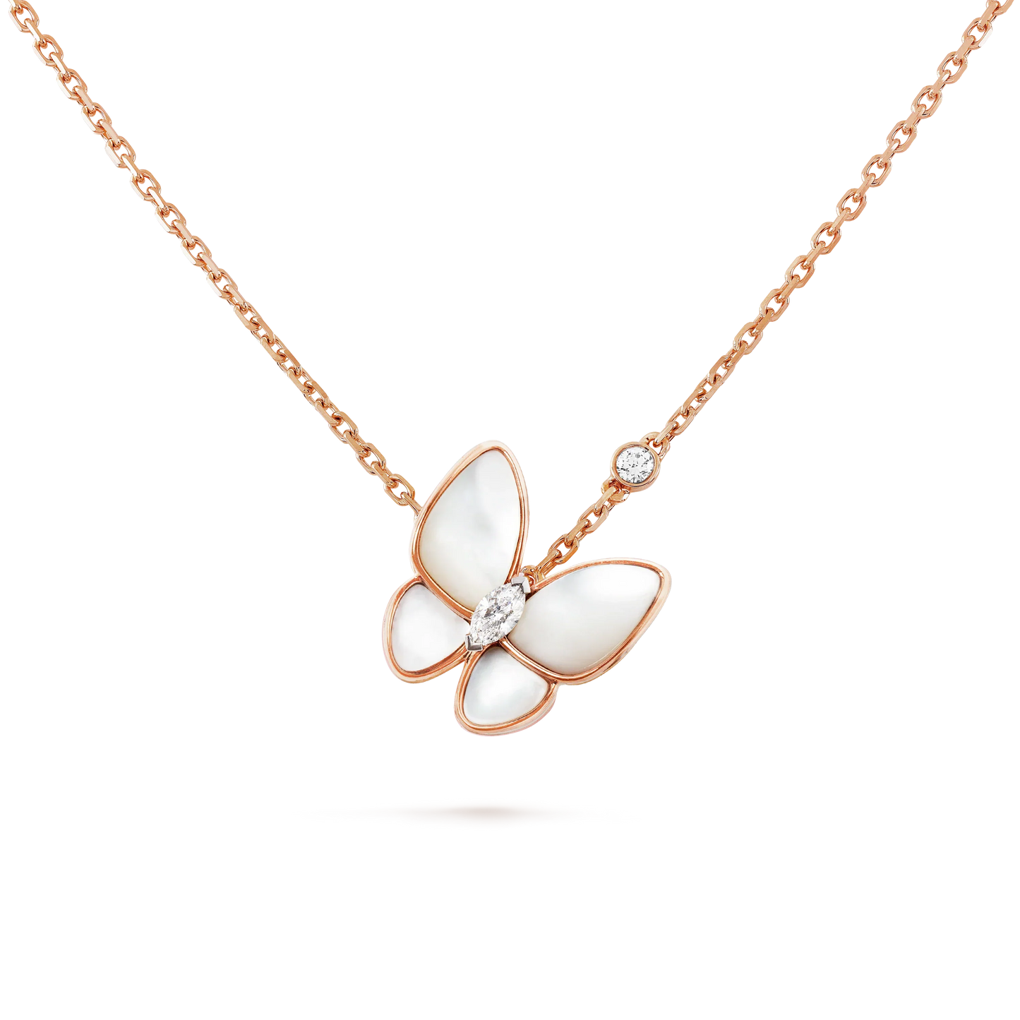 [Basjewels]BUTTERFLY MOP DIAMOND NECKLACE