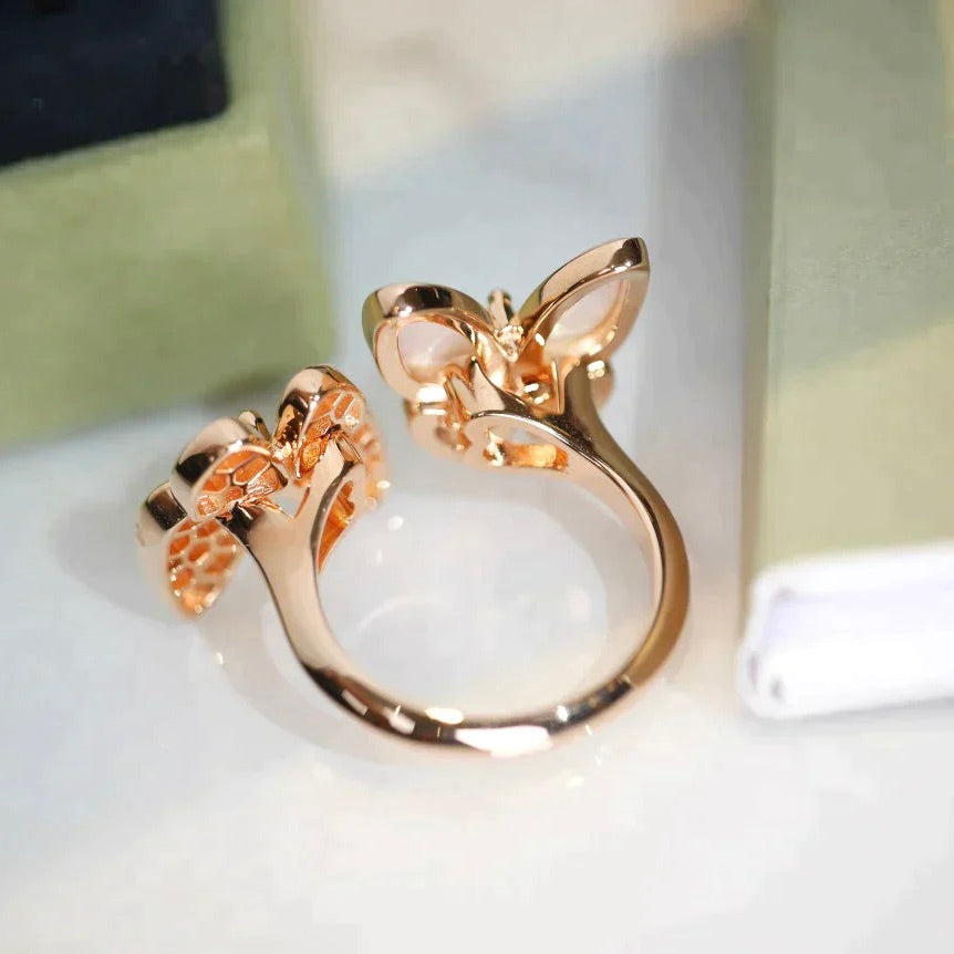 [Basjewels]TWIN BUTTERFLY DIAMOND MOP RING