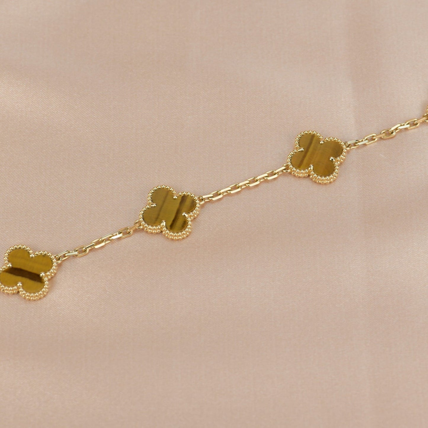 [Basjewels]CLOVER  5 MOTIFS TIGER EYE BRACELET