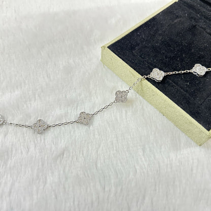[baslovejewels]CLOVER 6 MOTIF DIAMOND BRACELET
