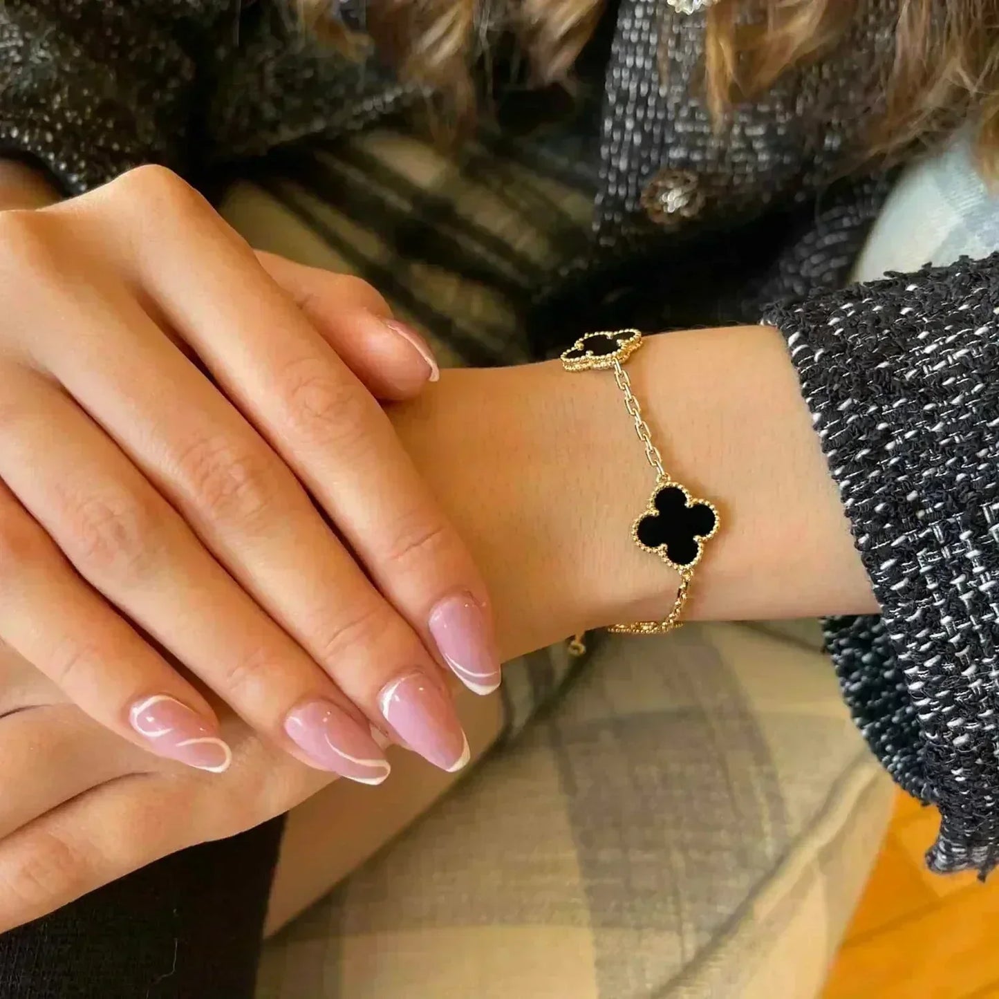 [baslovejewels]CLOVER  5 MOTIFS BLACK ONYX BRACELET