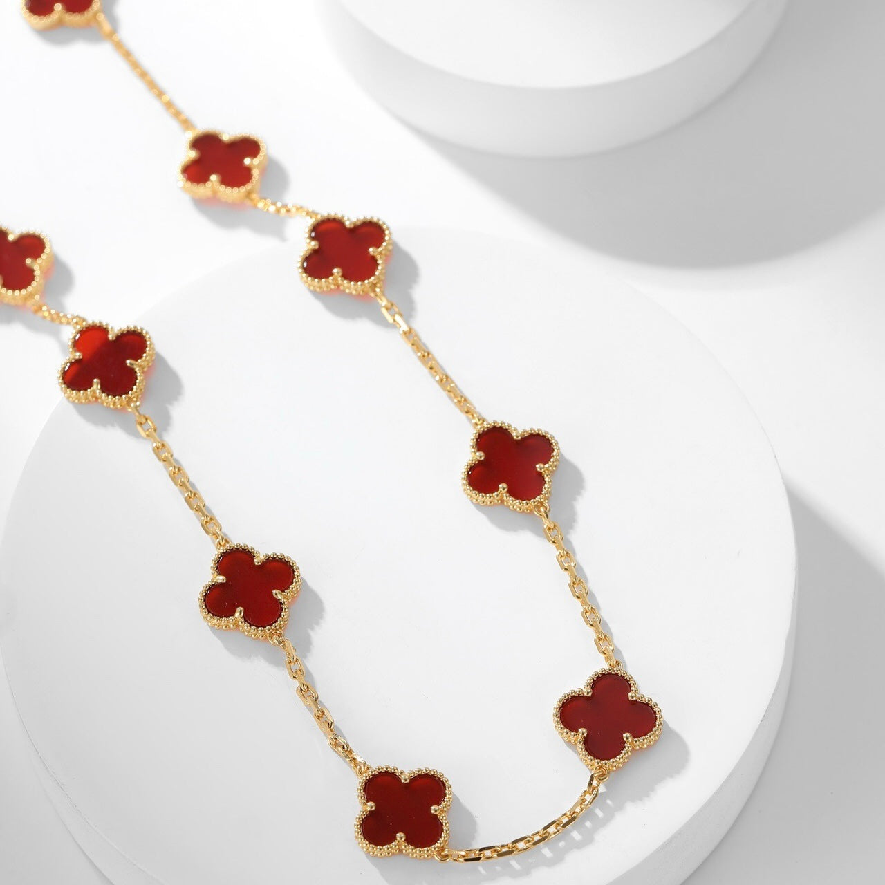 [Basjewels]CLOVER 10 MOTIFS CARNELIAN NECKLACE