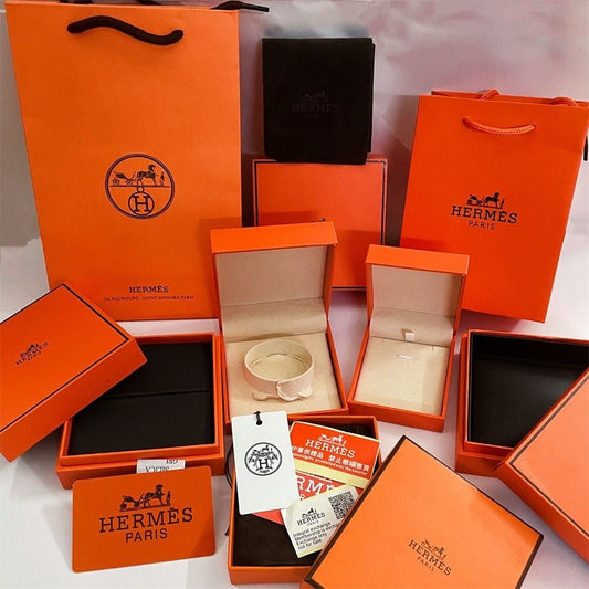 [baslovejewels]HM BRACELET NECKLACE RING BOX GIFT BAG