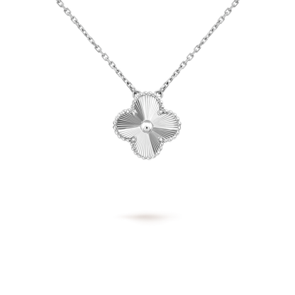 [Basjewels]CLOVER 15MM LASER NECKLACE SILVER