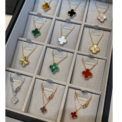 [Basjewels]CLOVER 15MM DIAMOND SINGLE FLOWER NECKLACE