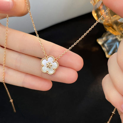 [Basjewels]LUCKY  WHITE MOP  PLUM BLOSSOM NECKLACE