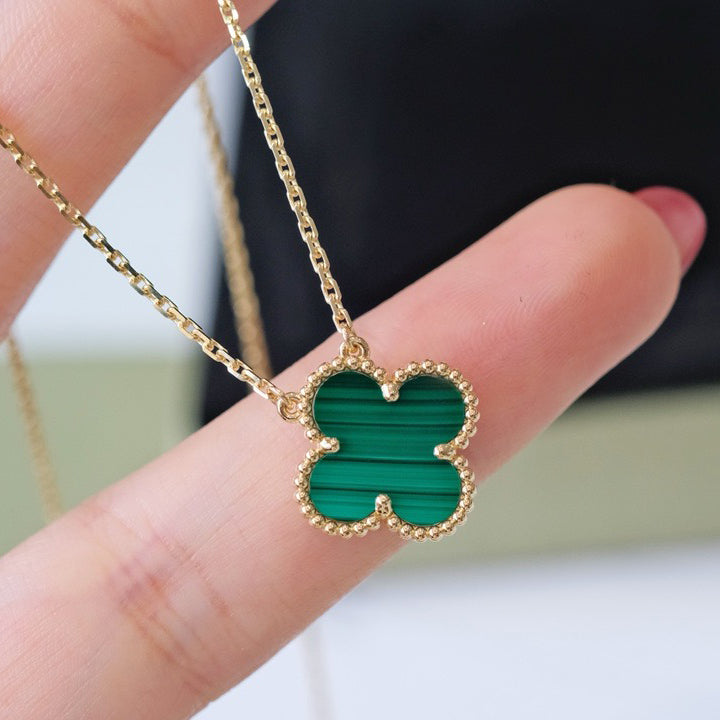 [Basjewels]CLOVER 15MM MALACHITE SINGLE FLOWER  NECKLACE