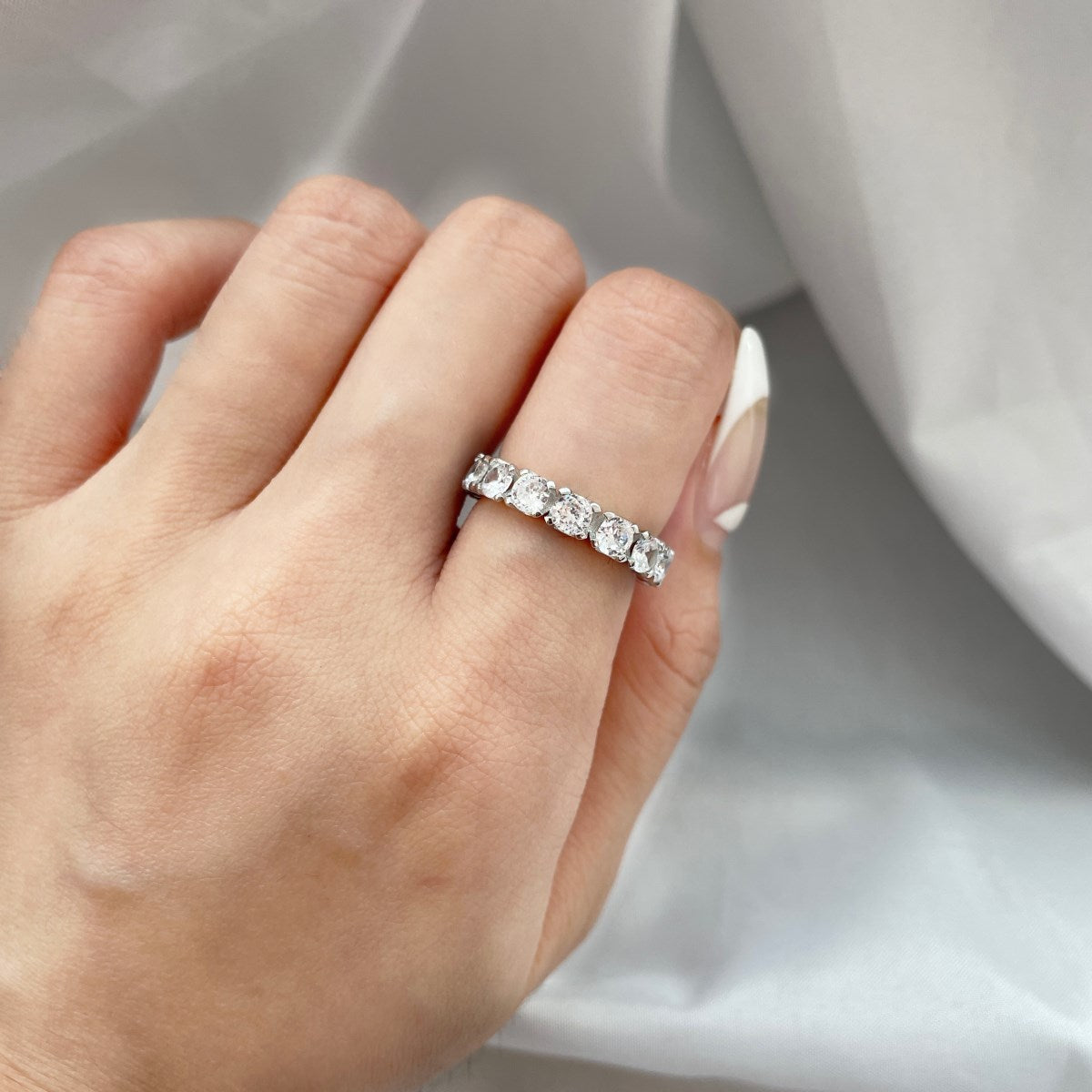 [baslovejewels]Eternity Round Cut Tennis Ring