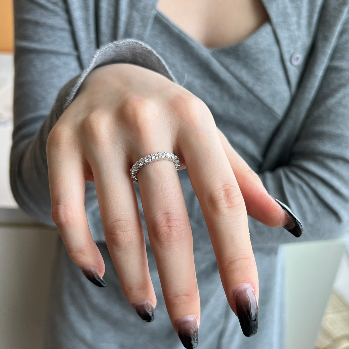 [baslovejewels]Sparkling Round Cut Tennis Ring