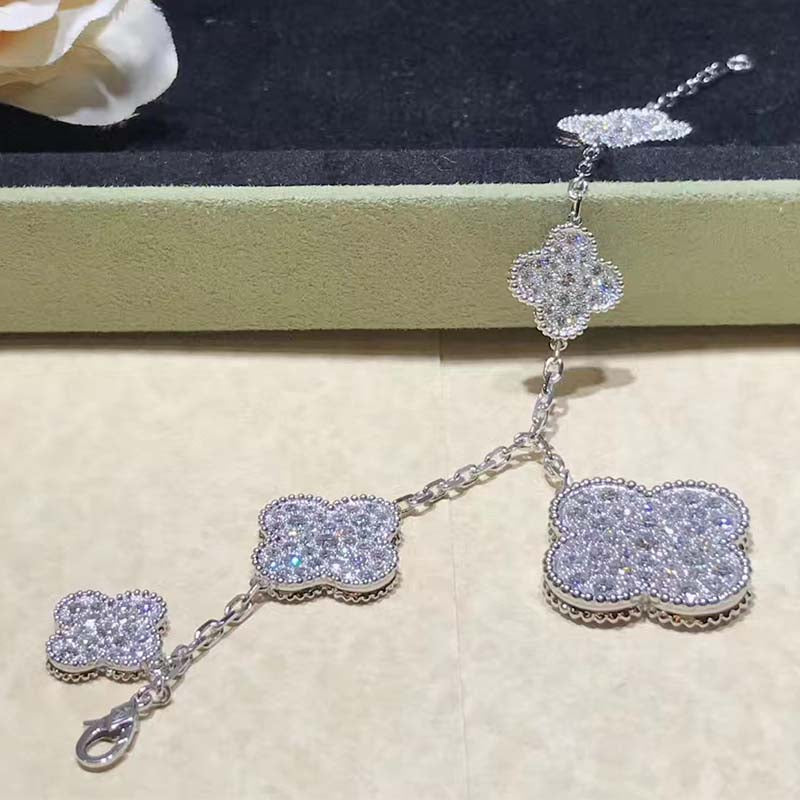 [Basjewels]CLOVER 6 MOTIFS SILVER DIAMOND BRACELET