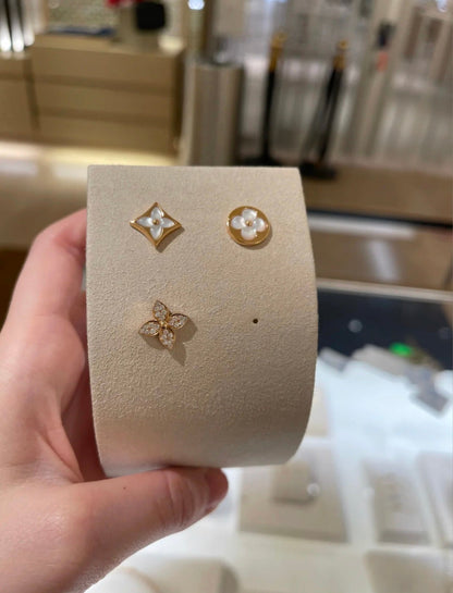 [Basjewels]STAR BLOSSOM STUD EARRINGS PINK GOLD DIAMONDS